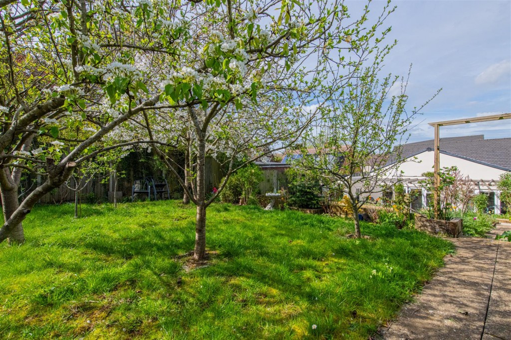 Images for Doddington Road, Wellingborough EAID:oscarjamesapi BID:6