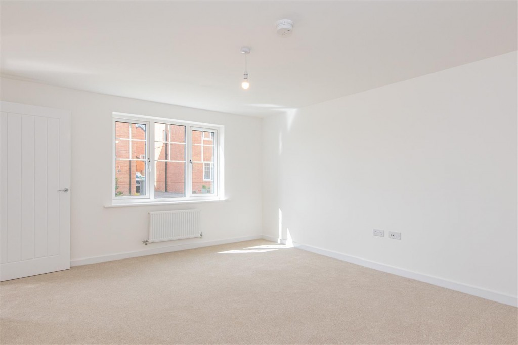 Images for Eyam Close, Desborough, Kettering EAID:oscarjamesapi BID:2