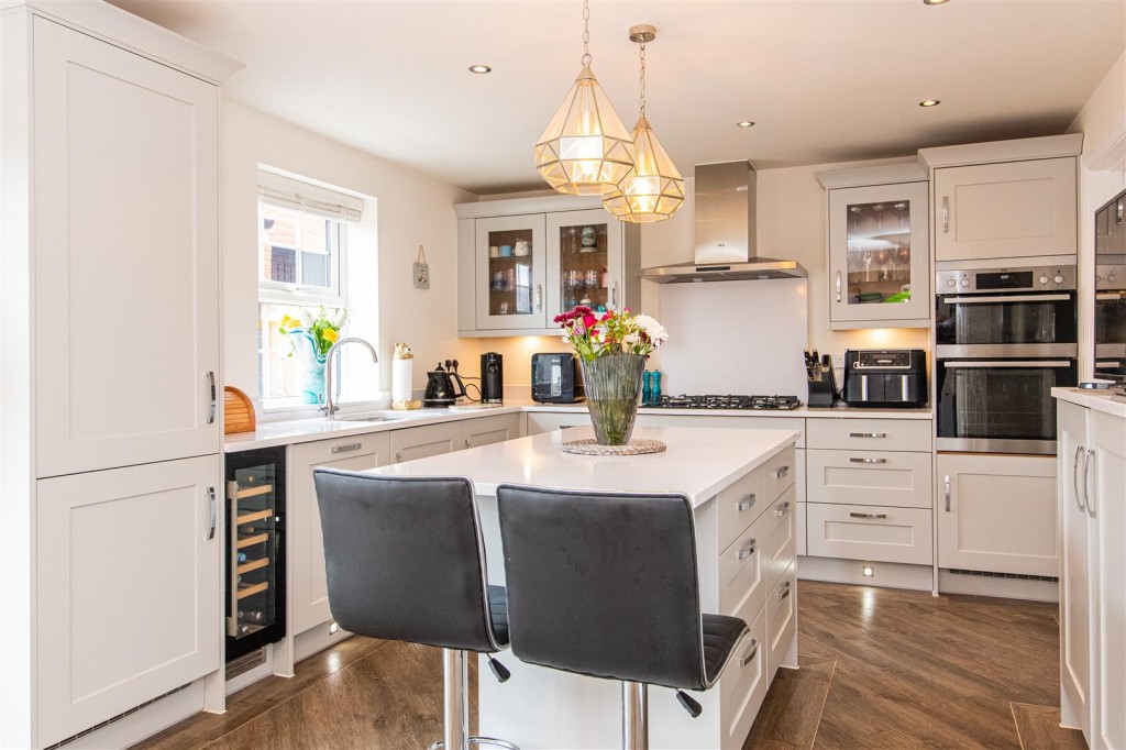 Images for Belton Road, Barton Seagrave, Kettering EAID:oscarjamesapi BID:2