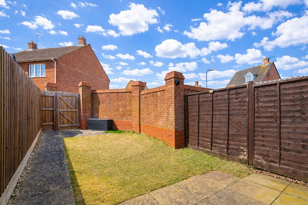 Images for Thistle Drive, Desborough EAID:oscarjamesapi BID:5