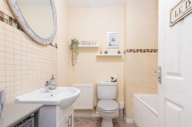 Images for Thistle Drive, Desborough