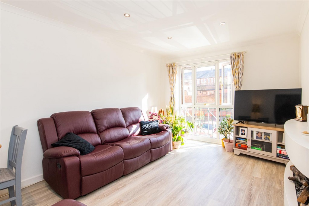 Images for George Street, Kettering EAID:oscarjamesapi BID:2