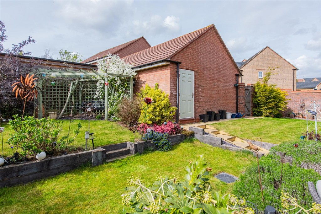 Images for Grant Drive, Corby EAID:oscarjamesapi BID:4