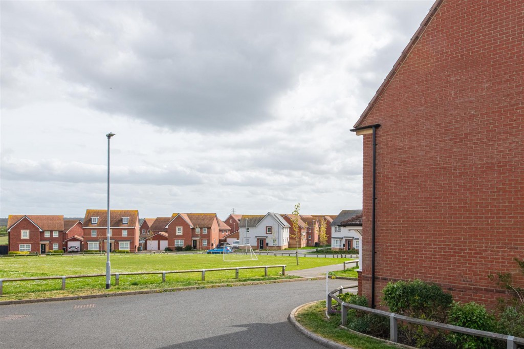 Images for Grant Drive, Corby EAID:oscarjamesapi BID:4