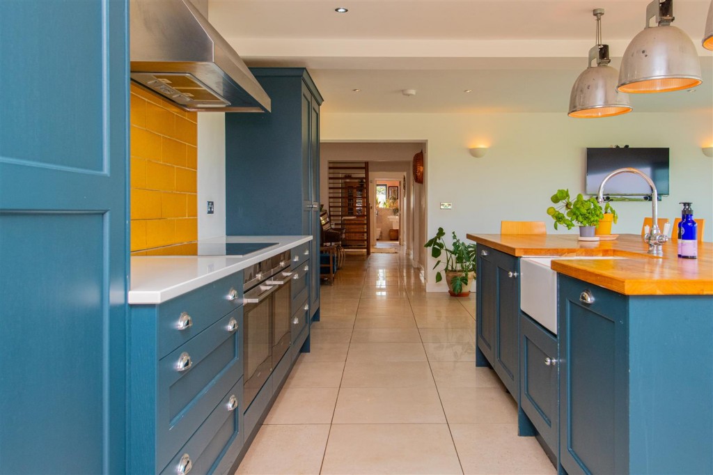 Images for Kelmarsh Road, Harrington, Northampton EAID:oscarjamesapi BID:5