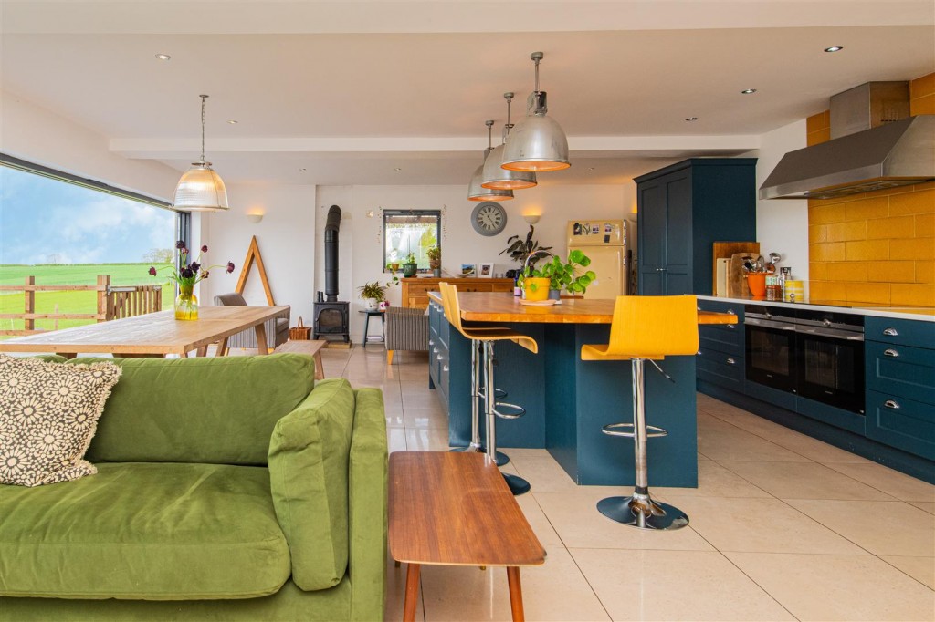 Images for Kelmarsh Road, Harrington, Northampton EAID:oscarjamesapi BID:5