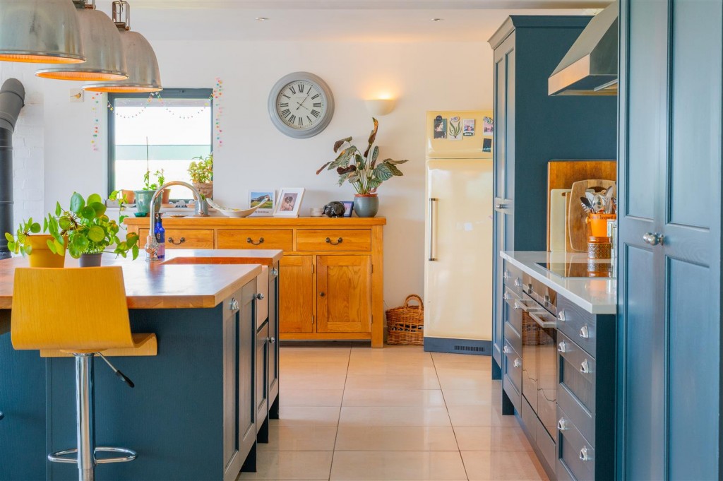 Images for Kelmarsh Road, Harrington, Northampton EAID:oscarjamesapi BID:5