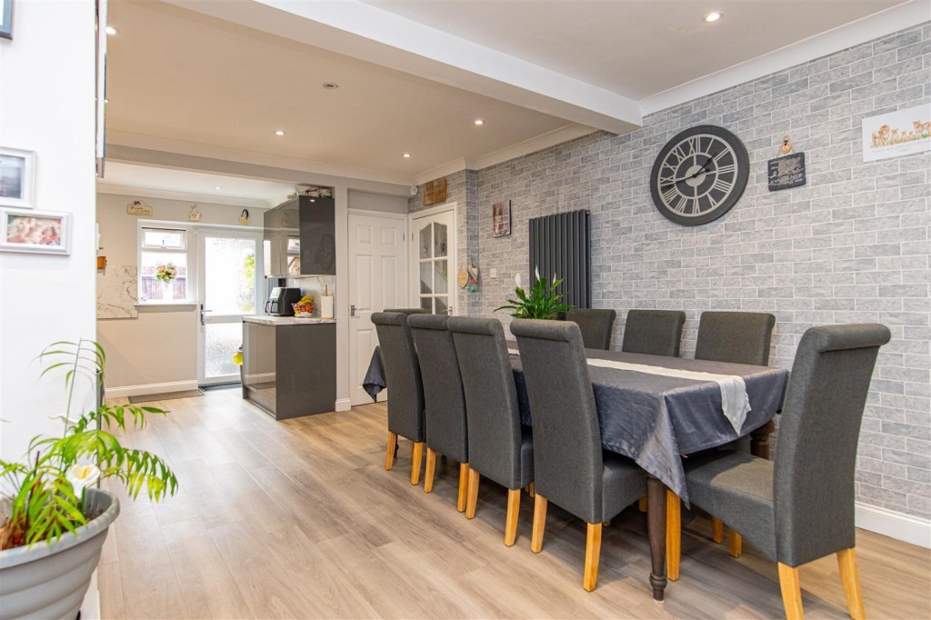 Images for Burystead Rise, Raunds EAID:oscarjamesapi BID:8