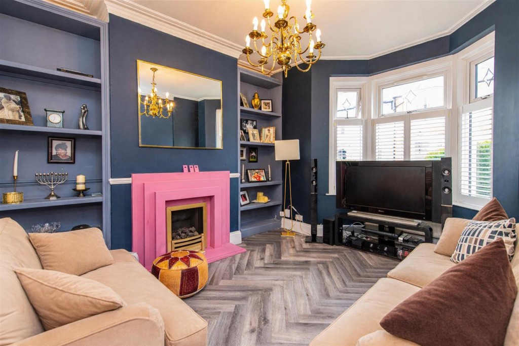 Images for Glasgow Street, Northampton EAID:oscarjamesapi BID:1