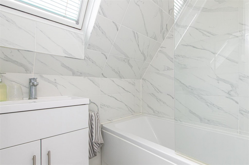 Images for Evergreen Drive, Little Addington, Kettering EAID:oscarjamesapi BID:3