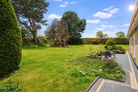 Images for Evergreen Drive, Little Addington, Kettering