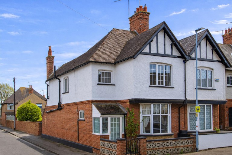 Neale Avenue, Kettering - EAID:oscarjamesapi, BID:2