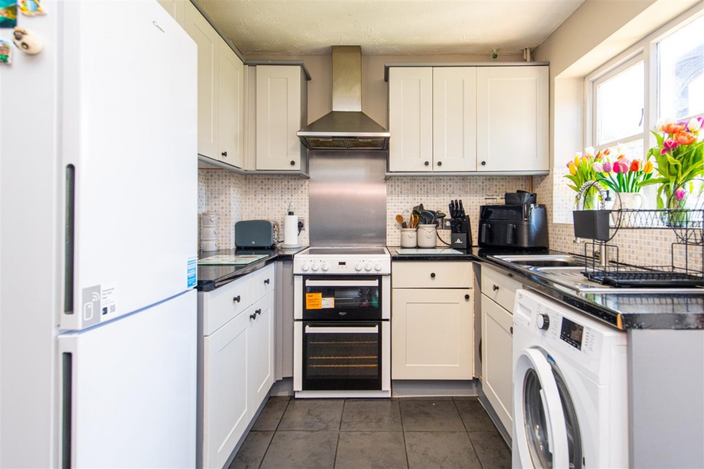 Images for Sandpiper Close, Burton Latimer EAID:oscarjamesapi BID:3