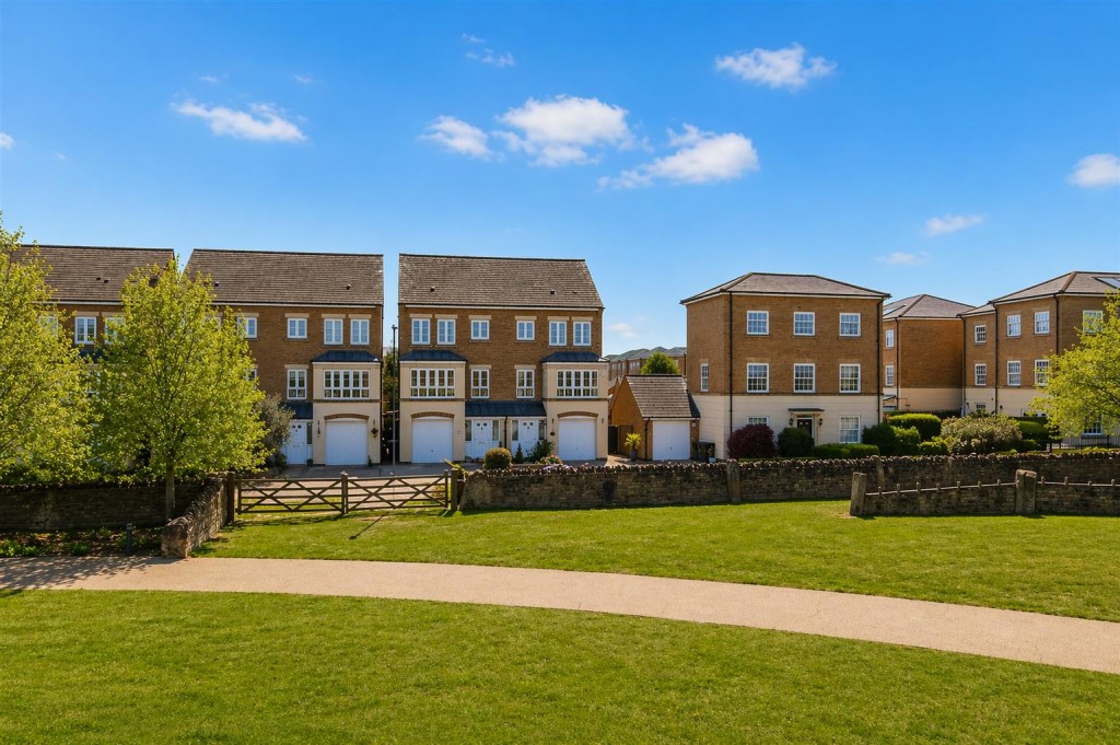 Images for Park View, Corby EAID:oscarjamesapi BID:4