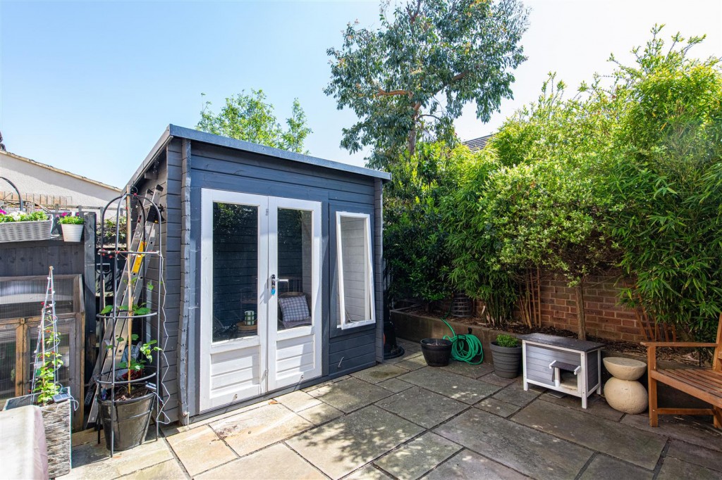 Images for Park View, Corby EAID:oscarjamesapi BID:4