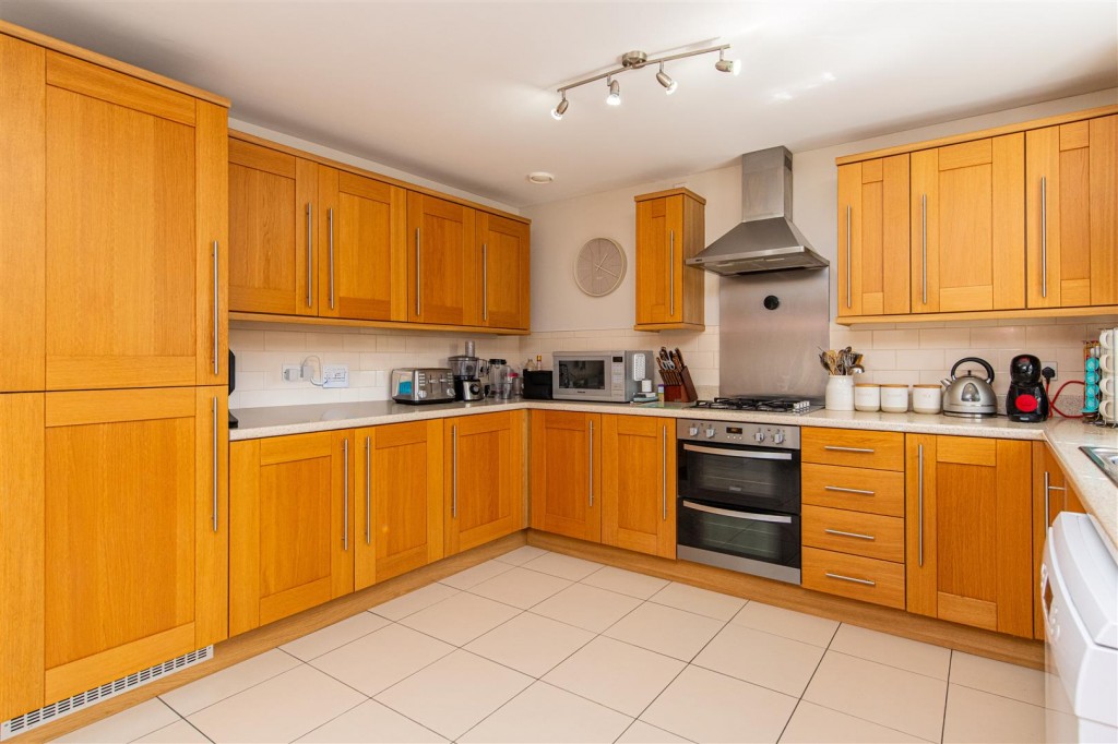 Images for Park View, Corby EAID:oscarjamesapi BID:4