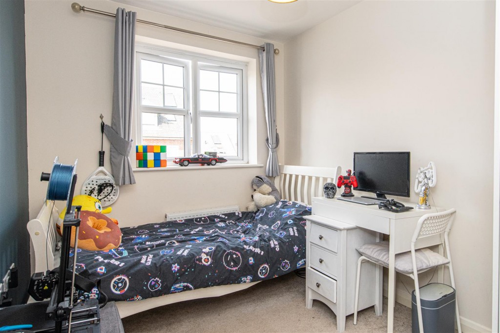 Images for Palmer Crescent, Burton Latimer EAID:oscarjamesapi BID:3