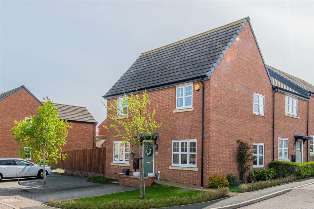 Images for Palmer Crescent, Burton Latimer EAID:oscarjamesapi BID:3