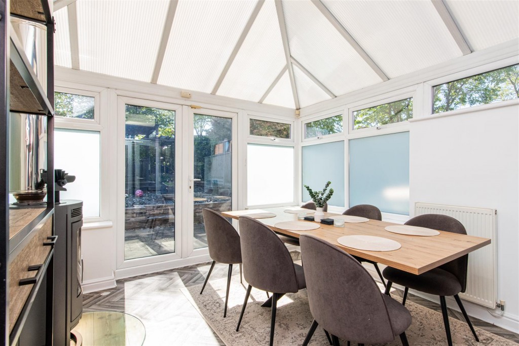 Images for Celtic Close, Higham Ferrers EAID:oscarjamesapi BID:8