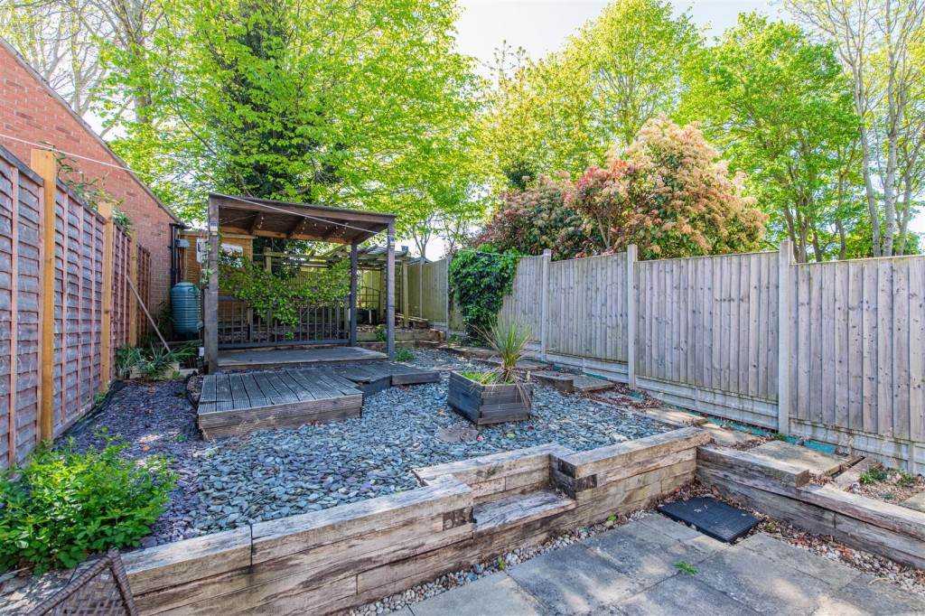 Images for Celtic Close, Higham Ferrers EAID:oscarjamesapi BID:8