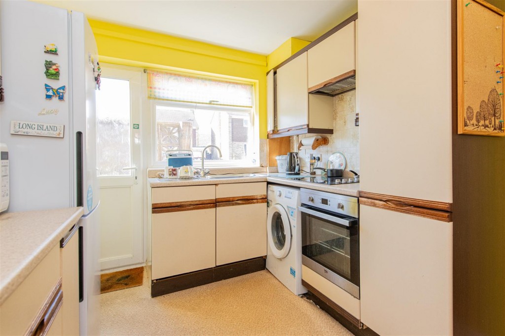 Images for Rushmere Close, Islip EAID:oscarjamesapi BID:3