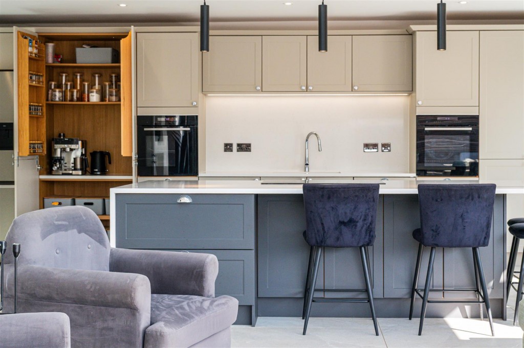 Images for Gipsy Lane, Kettering EAID:oscarjamesapi BID:2