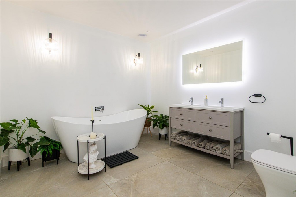 Images for Gipsy Lane, Kettering EAID:oscarjamesapi BID:2