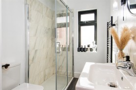 Images for Gipsy Lane, Kettering