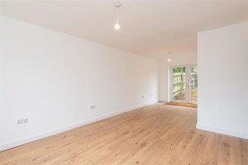 Images for Elizabeth Way, Higham Ferrers