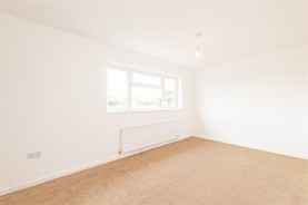 Images for Elizabeth Way, Higham Ferrers