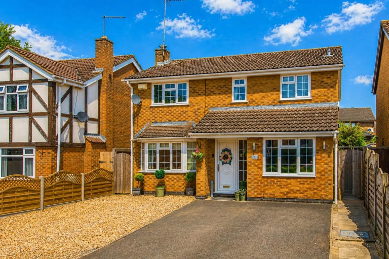 Diana Way, Burton Latimer - EAID:oscarjamesapi, BID:3