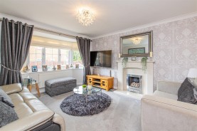 Images for Diana Way, Burton Latimer