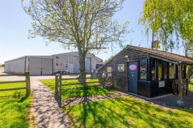 Images for Gables House, Arthingworth Road, Desborough