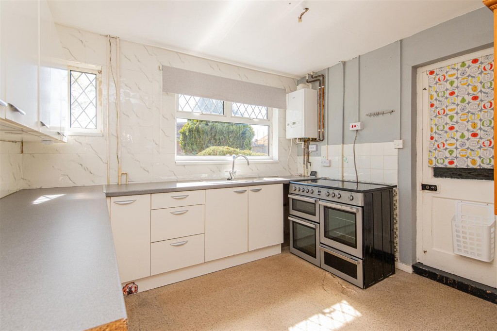 Images for Almond Road, Kettering EAID:oscarjamesapi BID:2