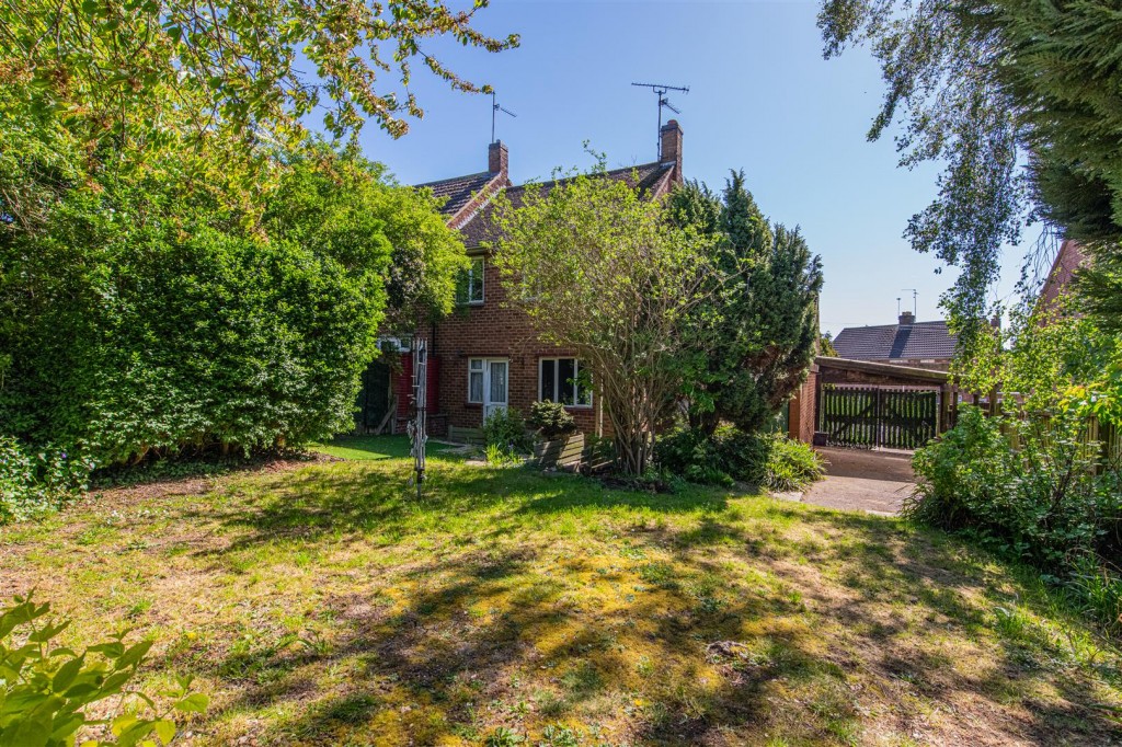 Images for Almond Road, Kettering EAID:oscarjamesapi BID:2