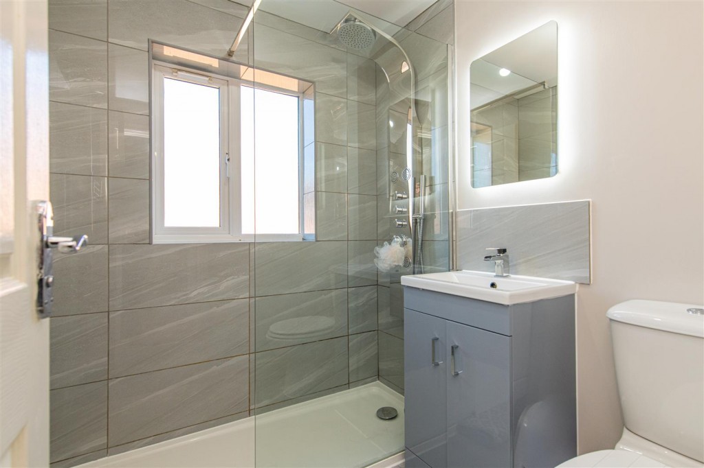 Images for Burdock Way, Desborough, Kettering EAID:oscarjamesapi BID:2