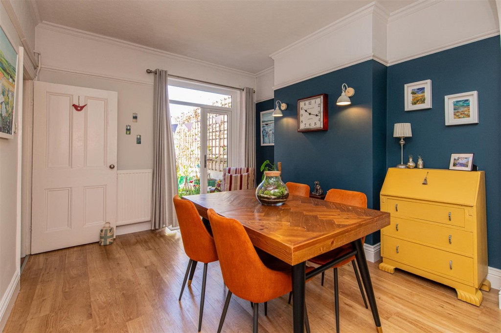 Images for Roundhill Road, Kettering EAID:oscarjamesapi BID:2
