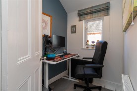 Images for Roundhill Road, Kettering