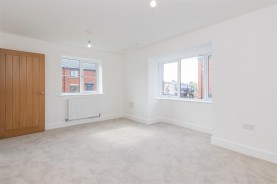 Images for Ahern Close, Bozeat
