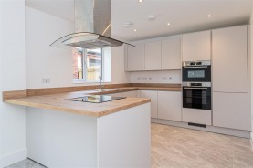 Images for Ahern Close, Bozeat