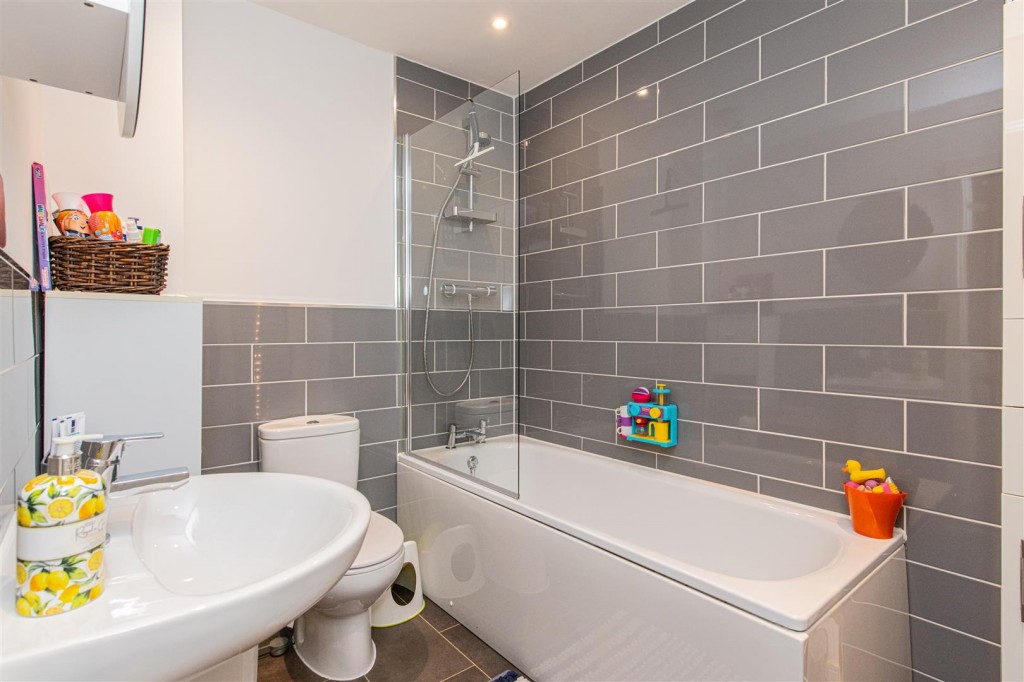 Images for Sulgrave Way, Wellingborough EAID:oscarjamesapi BID:6