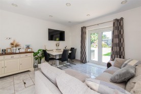 Images for East Avenue, Burton Latimer
