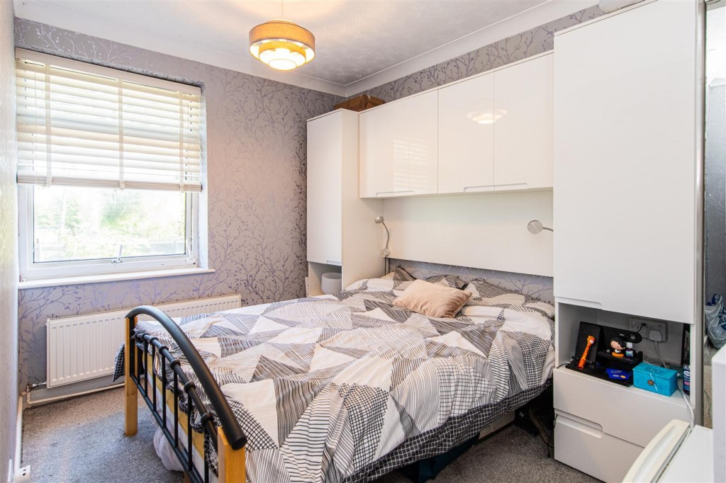 Images for East Avenue, Burton Latimer EAID:oscarjamesapi BID:3