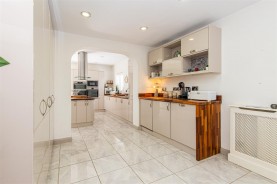 Images for East Avenue, Burton Latimer