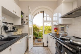 Images for Park Drive, Market Harborough