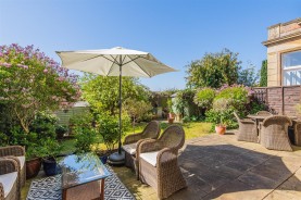 Images for Park Drive, Market Harborough