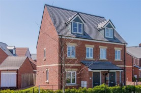 Images for Woodpecker Drive, Rothwell, Kettering