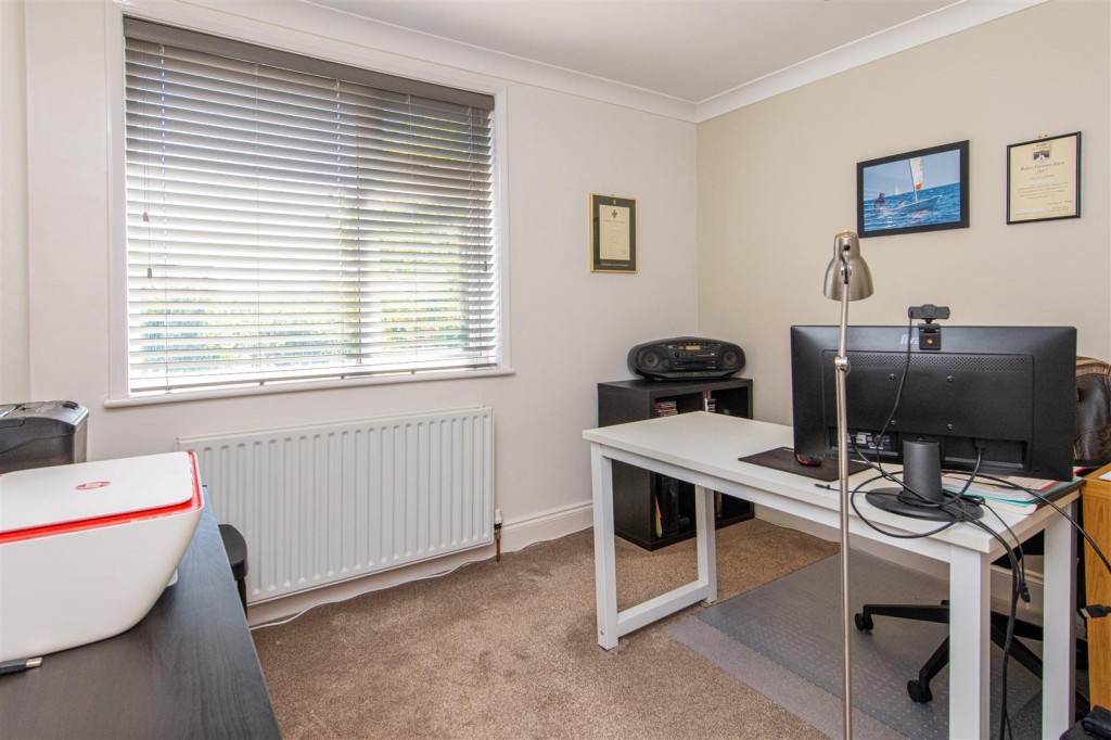 Images for The Headlands, Market Harborough EAID:oscarjamesapi BID:5