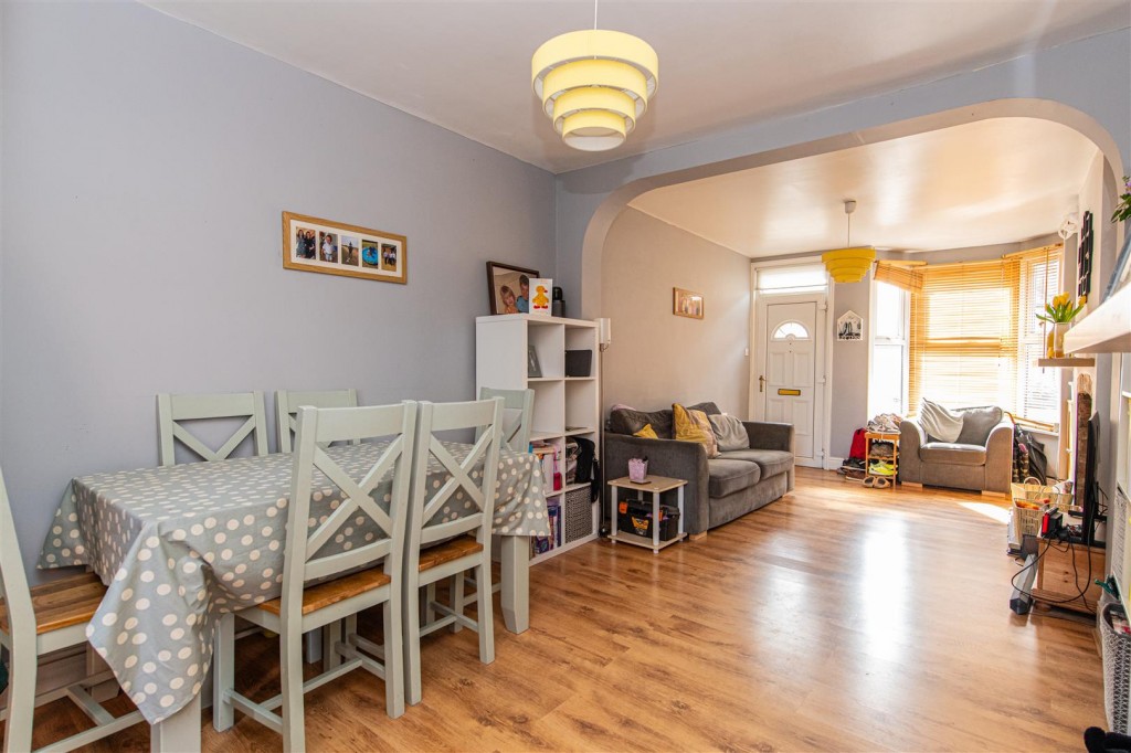 Images for Logan Street, Market Harborough EAID:oscarjamesapi BID:5