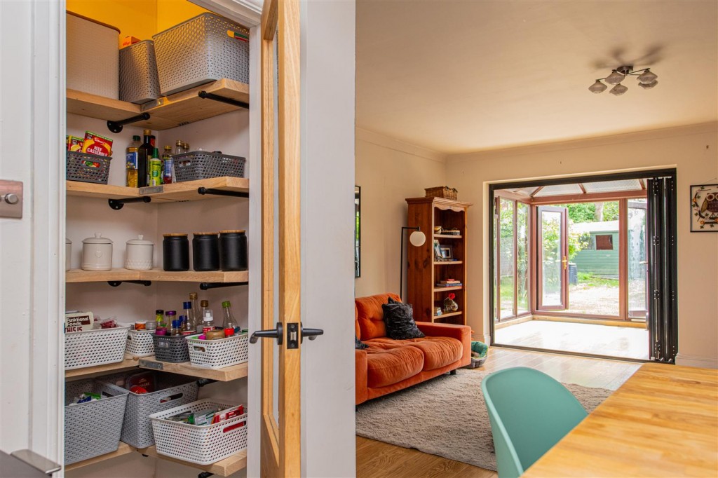Images for Ripley Road, Cottingham EAID:oscarjamesapi BID:4